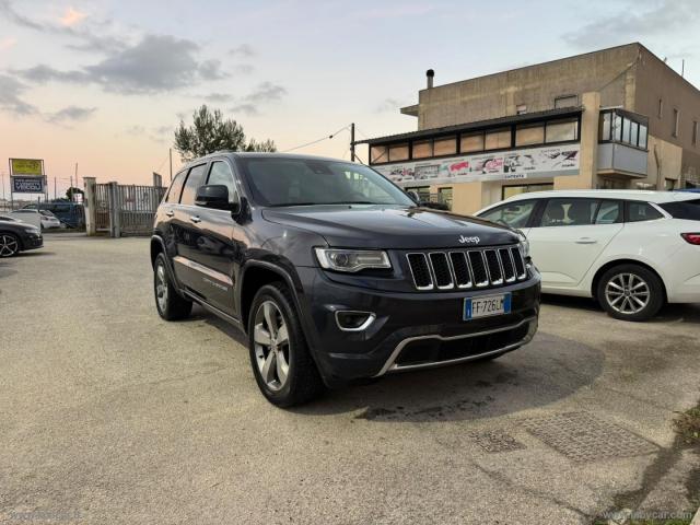 Auto - Jeep gr. cherokee 3.0 v6 crd 250 mjt ii overl