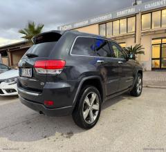 Auto - Jeep gr. cherokee 3.0 v6 crd 250 mjt ii overl