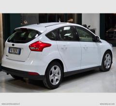 Auto - Ford focus 1.5 tdci 95 cv s&s titanium bus.