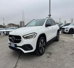 Auto - Mercedes-benz gla 180 d automatic executive