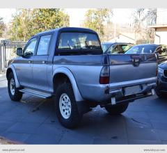 Auto - Mitsubishi l200 2.5 tdi 4wd dc pick-up gls