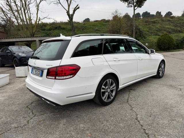 Auto - Mercedes-benz e 220 bluetec 4matic automatic executive