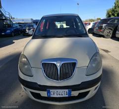 Auto - Lancia ypsilon 1.3 mjt 16v oro