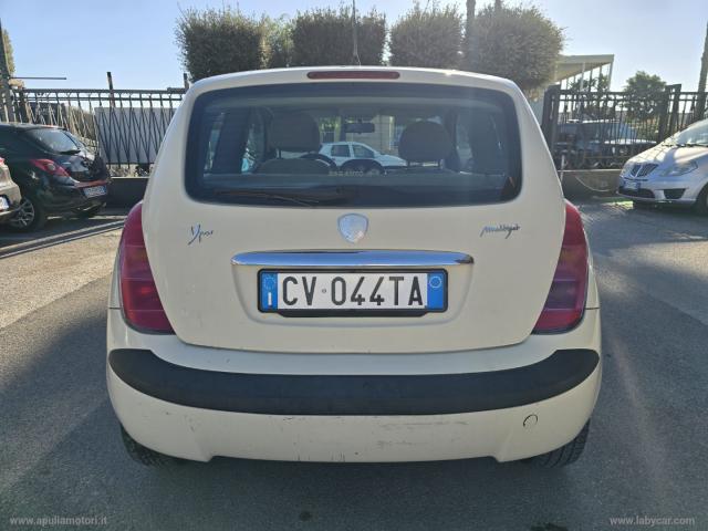 Auto - Lancia ypsilon 1.3 mjt 16v oro