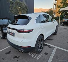 Auto - Porsche cayenne 2.9 v6 s