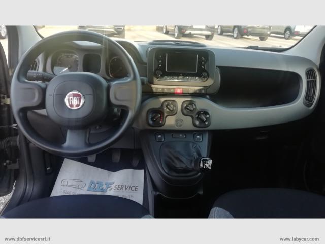 Auto - Fiat panda 1.0 firefly s&s hybrid red