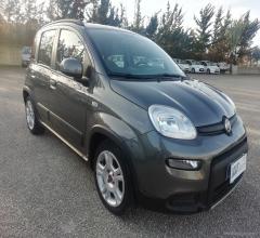 Auto - Fiat panda 1.0 firefly s&s hybrid red