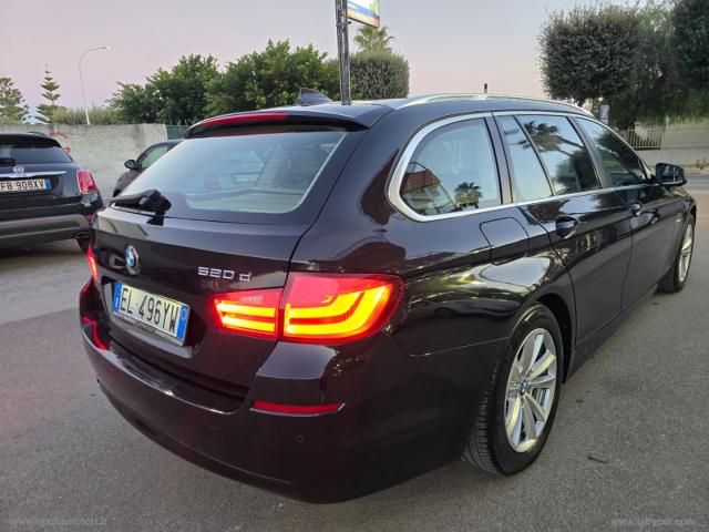 Auto - Bmw 520d touring futura