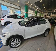 Auto - Volkswagen t-roc 2.0 tdi 150 dsg 4motion style bmt