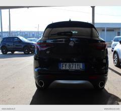 Auto - Alfa romeo stelvio 2.2 t.diesel 190 cv at8 q4 exec.