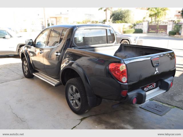 Auto - Mitsubishi l200 2.5 di-d/136cv club cab intense