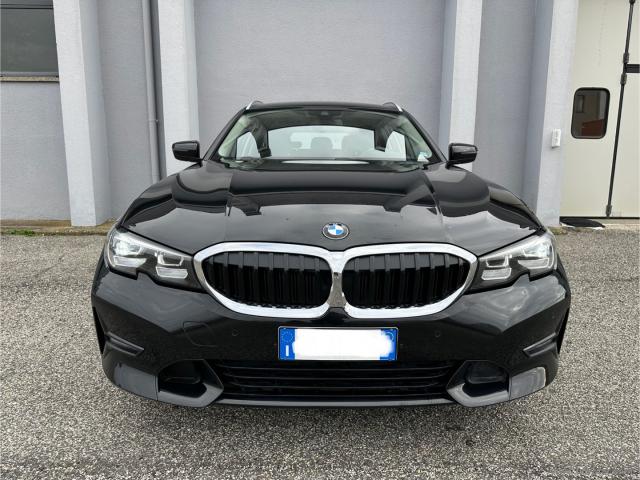 Auto - Bmw 320d touring sport 190cv auto gancio traino