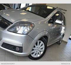 Auto - Opel zafira 1.9 cdti 120 cv cosmo