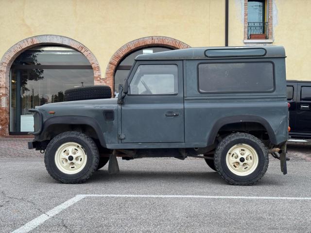 Auto - Land rover 90 td hard-top