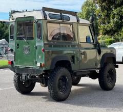 Auto - Land rover defender 90 2.5 tdi hard top