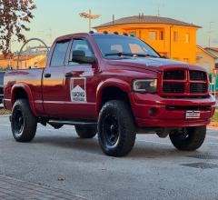 Auto - Dodge ram 2500