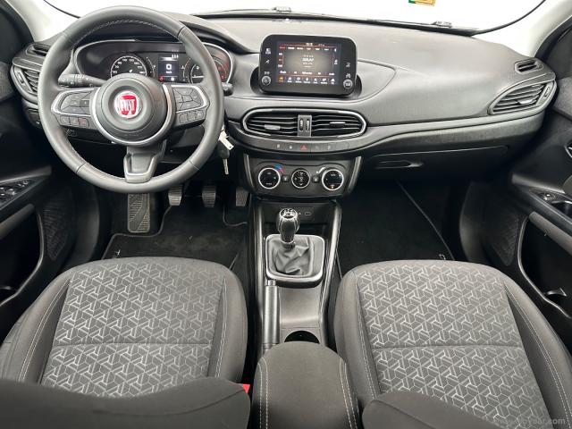 Auto - Fiat tipo 1.3 mjt s&s 5 porte cross neopatentati