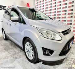 Auto - Ford c-max7 1.6 tdci 115 cv titanium