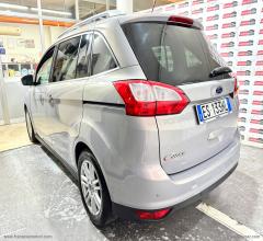 Auto - Ford c-max7 1.6 tdci 115 cv titanium