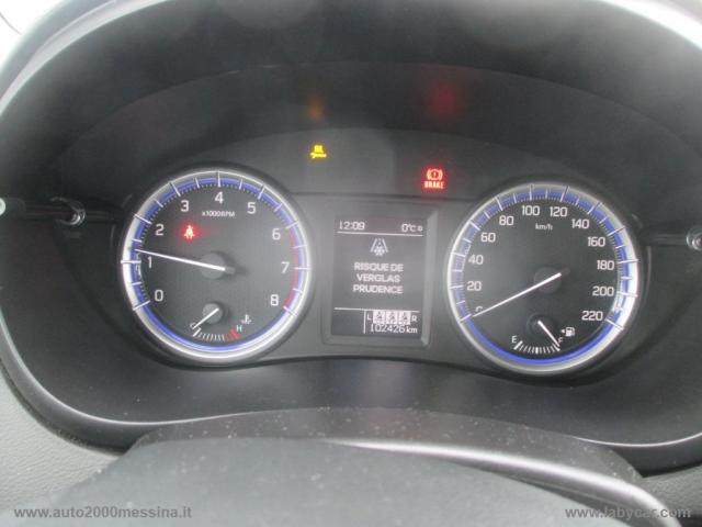 Auto - Suzuki s-cross 1.4 hybrid easy