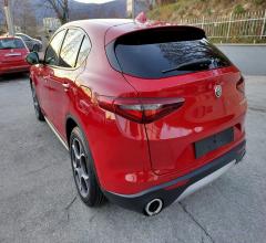 Auto - Alfa romeo stelvio 2.2 t.diesel 160cv at8 rwd super