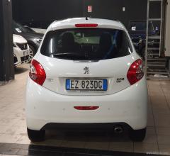 Auto - Peugeot 208 1.6 e-hdi 92 cv s&s etg6 3p. allure