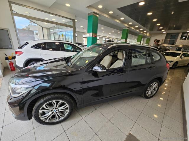 Auto - Bmw x1 xdrive18d business advantage aut.