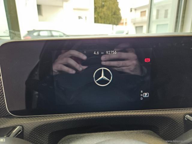 Auto - Mercedes-benz cla 200 d aut. shooting brake sport