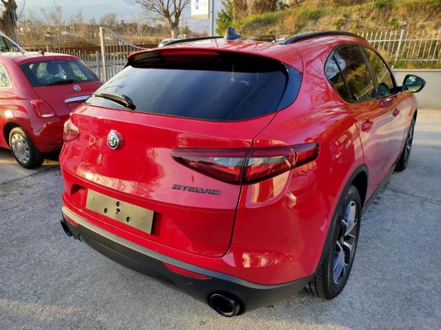 Auto - Alfa romeo stelvio 2.2 t.diesel 190cv at8 rwd super