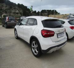 Auto - Mercedes-benz gla 200 automatic sport