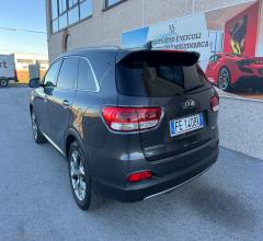 Auto - Kia sorento 2.2 crdi awd rebel