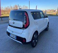 Auto - Kia soul 1.6 crdi dct7 limited