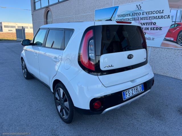 Auto - Kia soul 1.6 crdi dct7 limited