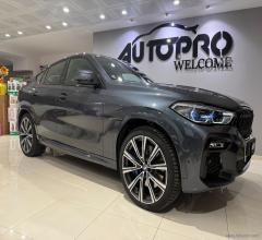 Auto - Bmw x6 m50d