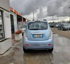 Auto - Lancia ypsilon 1.2 gpl oro giallo