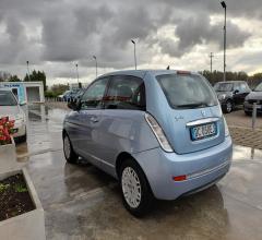 Auto - Lancia ypsilon 1.2 gpl oro giallo