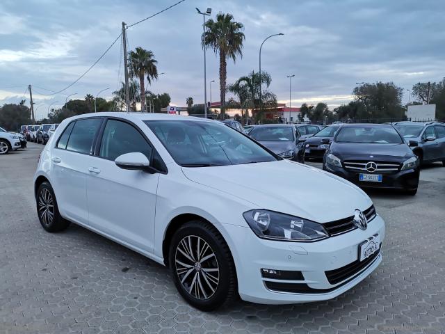 Auto - Volkswagen golf 1.6 tdi 110 cv 5p. allstar