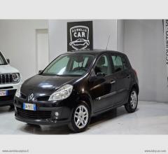 Auto - Renault clio 1.2 5p. le iene