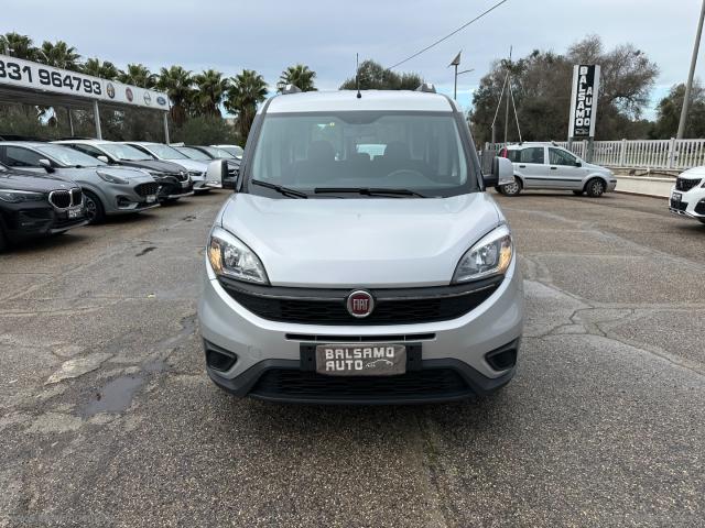 Auto - Fiat doblÃ² 1.6 mjt 95 cv lounge