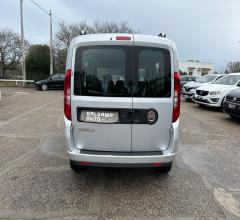 Auto - Fiat doblÃ² 1.6 mjt 95 cv lounge