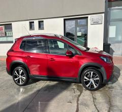 Auto - Peugeot 2008 bluehdi 120 s&s allure