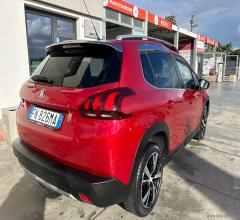 Auto - Peugeot 2008 bluehdi 120 s&s allure