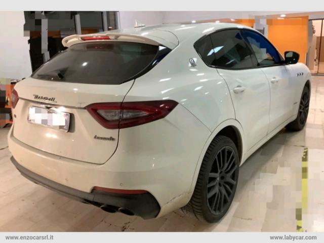 Auto - Maserati levante v6 awd gransport