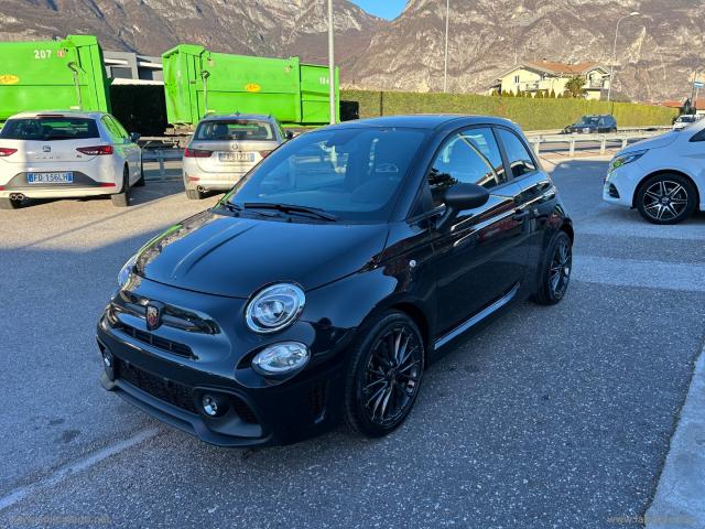 Auto - Abarth 595 1.4 turbo t-jet 165 cv