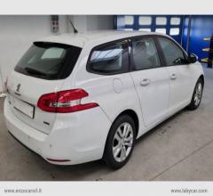 Auto - Peugeot 308 bluehdi 120 s&s sw business