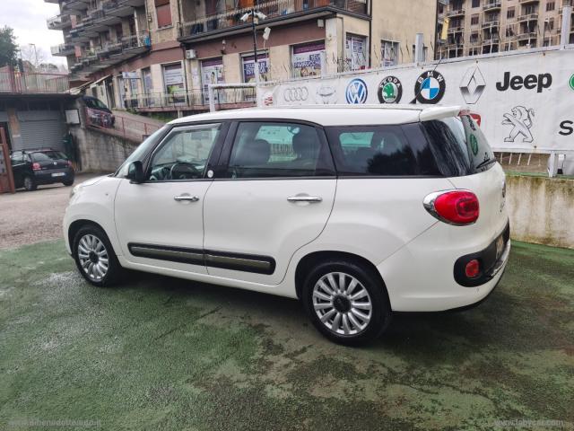 Auto - Fiat 500l living 1.6 mjt 105 cv pop star