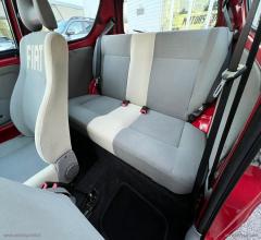 Auto - Fiat 600 1.1 active