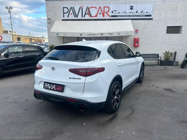 Auto - Alfa romeo stelvio 2.2 t.diesel 150cv at8 rwd super