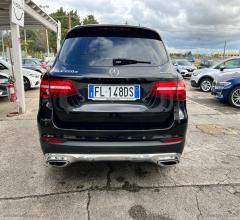 Auto - Mercedes-benz glc 220 d 4matic sport