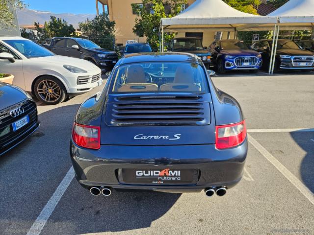 Auto - Porsche 911 carrera s coupÃ©